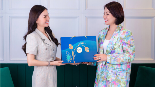 mua quà sinh nhật cho nhân viên công ty