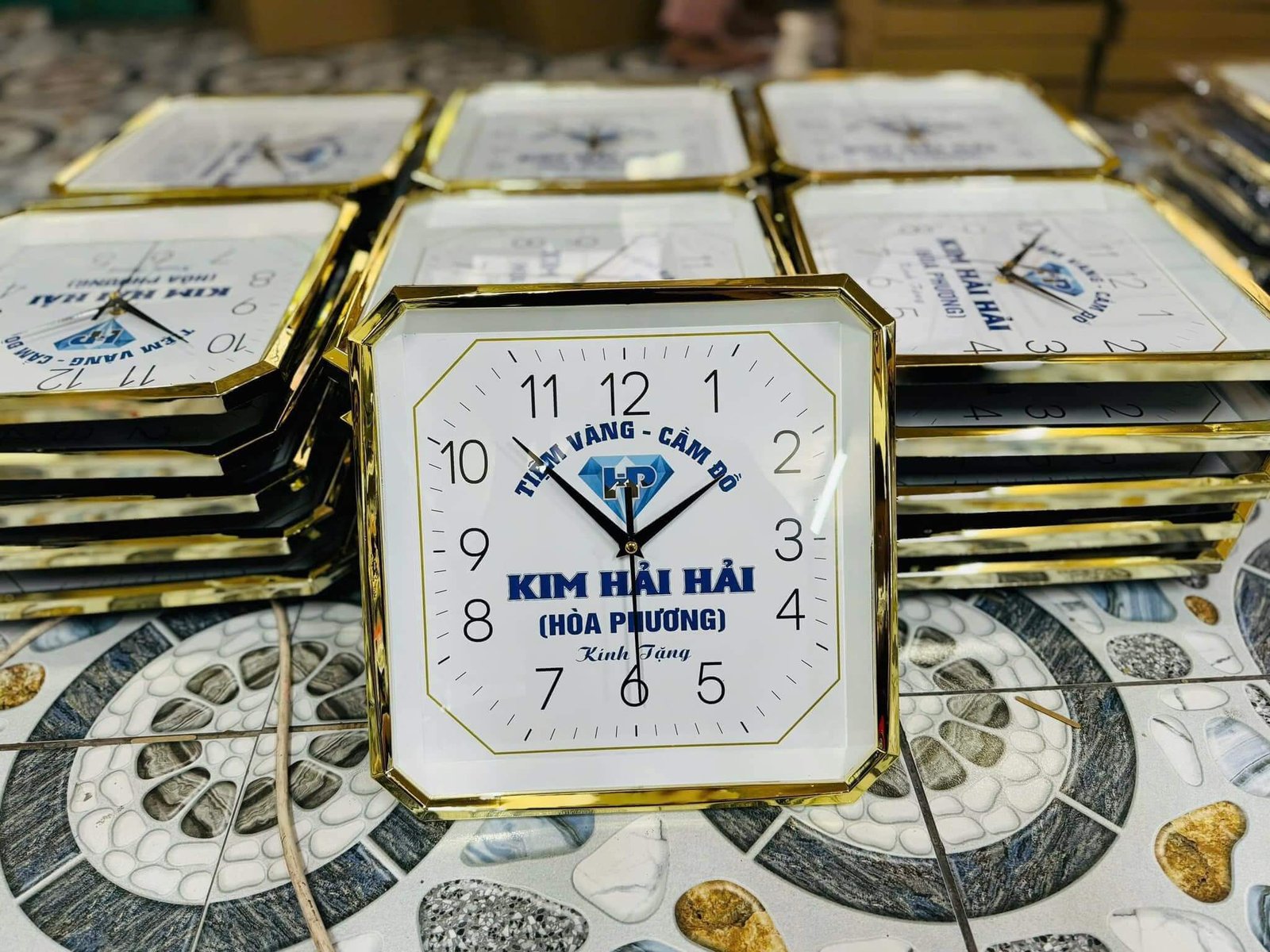quà cuối năm cho nhân viên