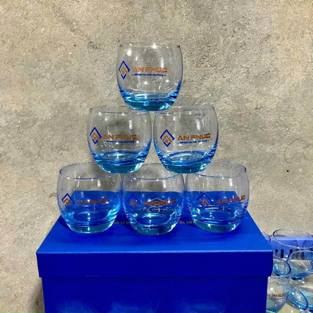 gợi ý quà tết cho nhân viên