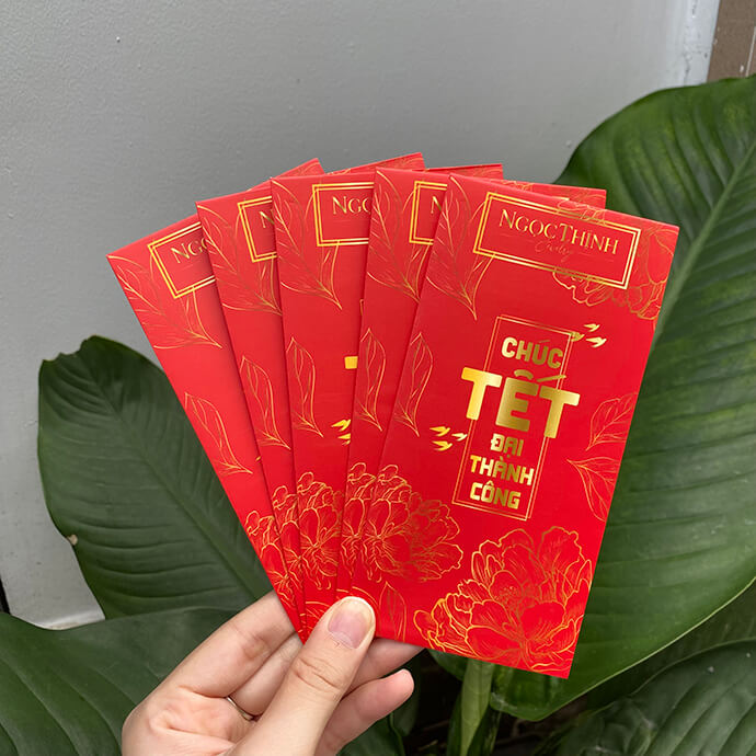 quà tết nhân viên văn phòng