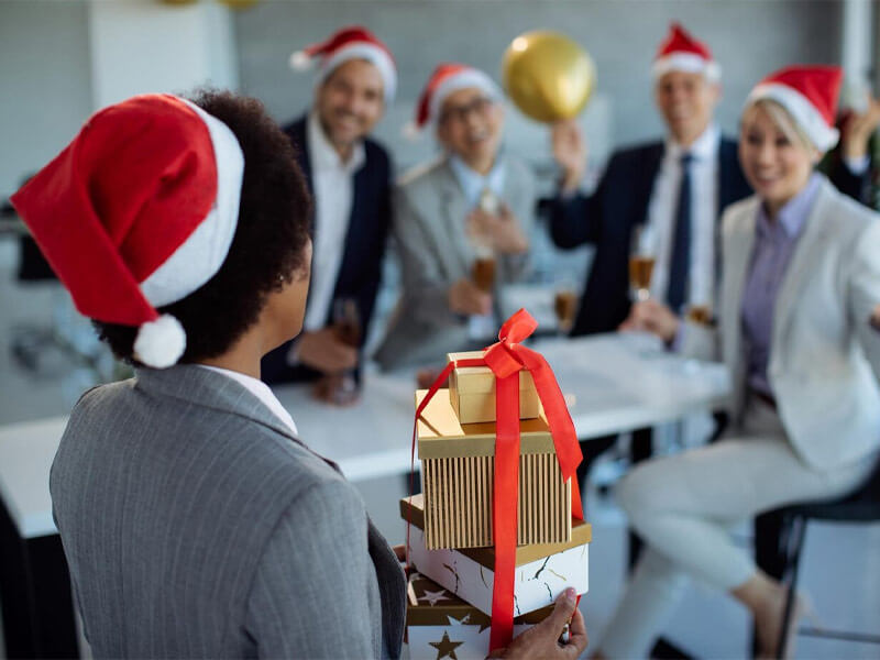 quà noel cho nhân viên